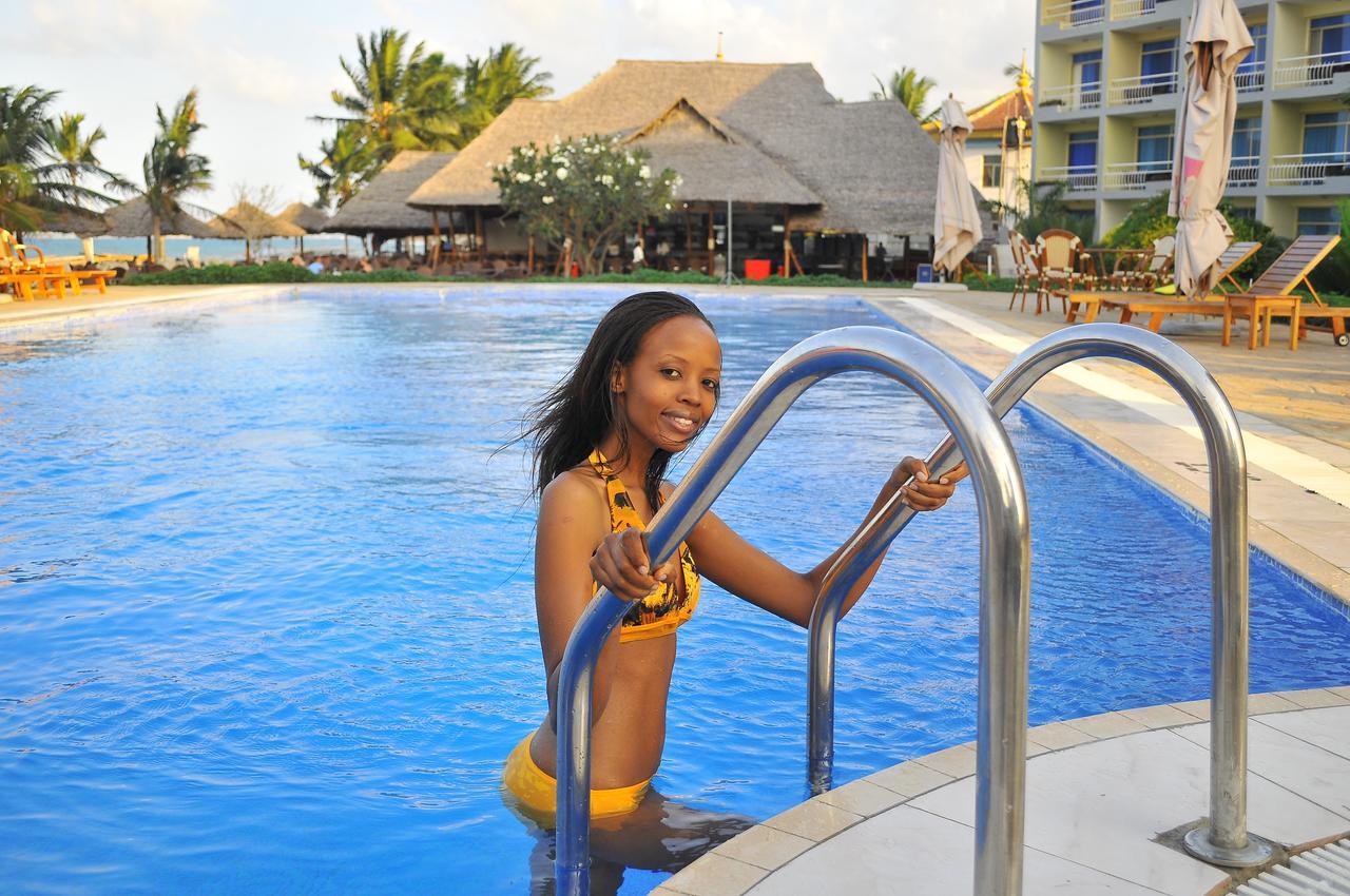 Giraffe Ocean View Hotel Dar-es-Salaam Eksteriør bilde