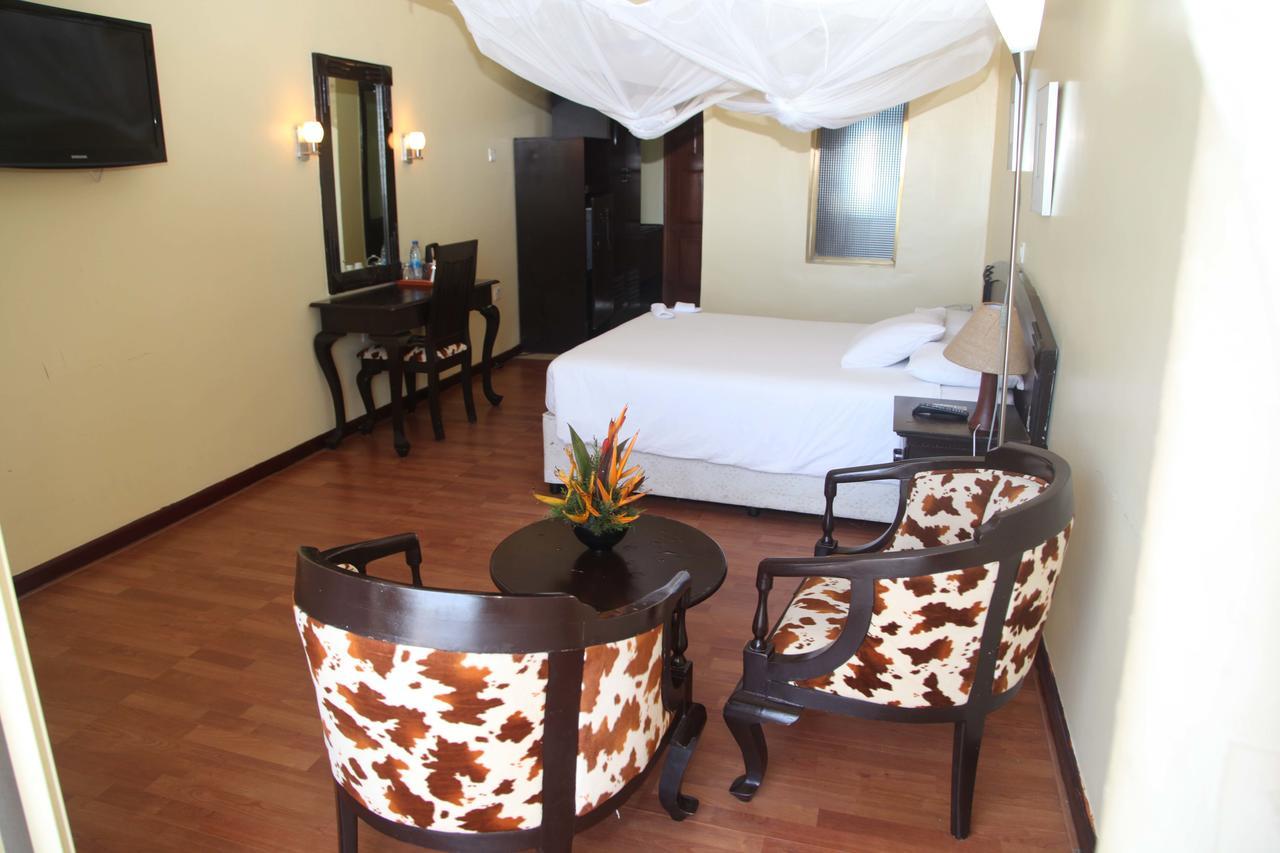 Giraffe Ocean View Hotel Dar-es-Salaam Eksteriør bilde