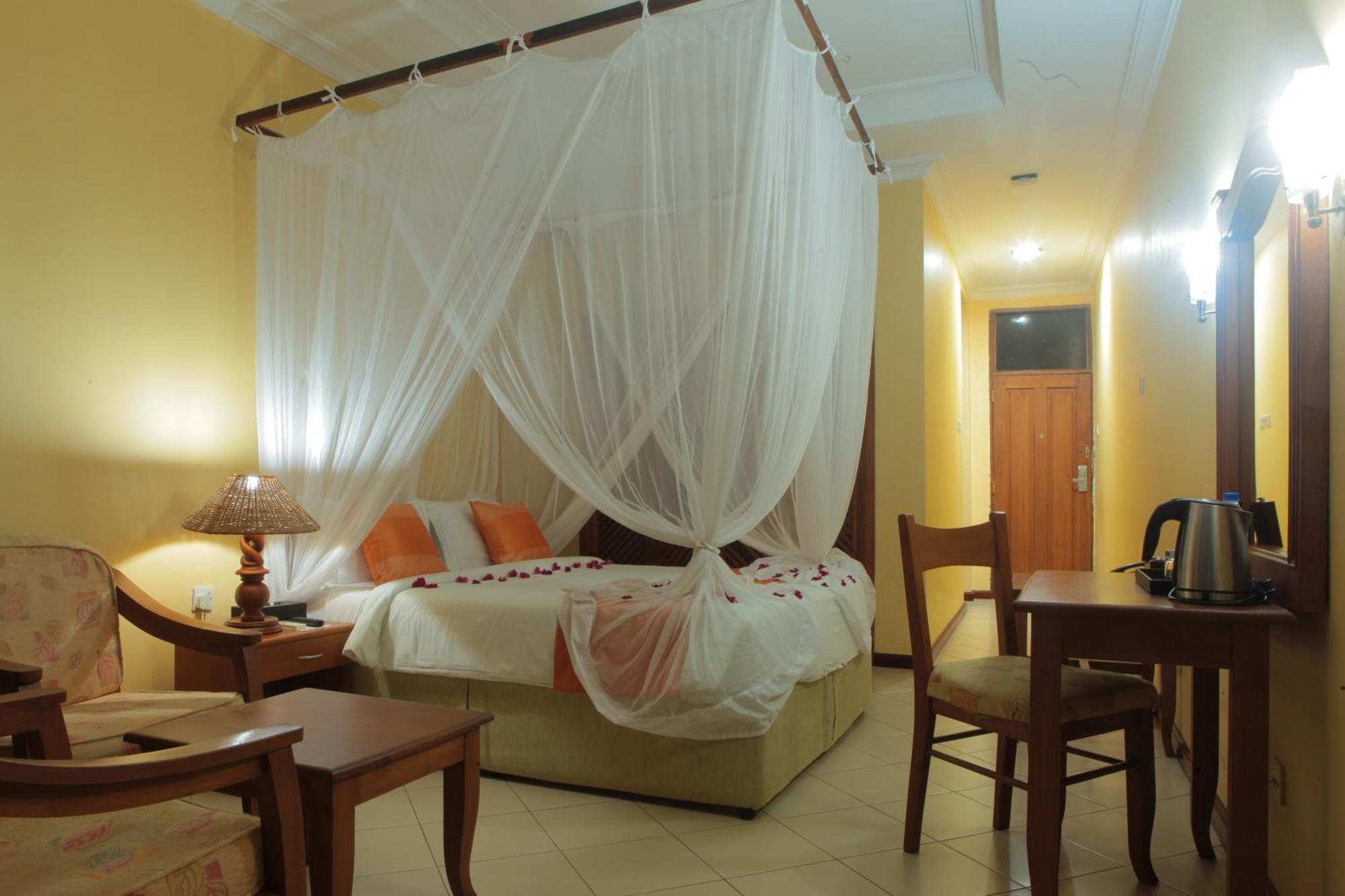 Giraffe Ocean View Hotel Dar-es-Salaam Eksteriør bilde